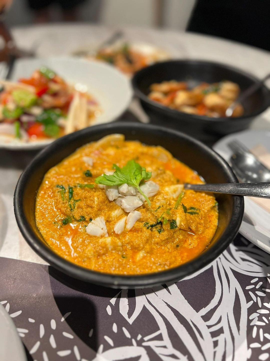 Thong Smith Có nhiều món độc đáo 